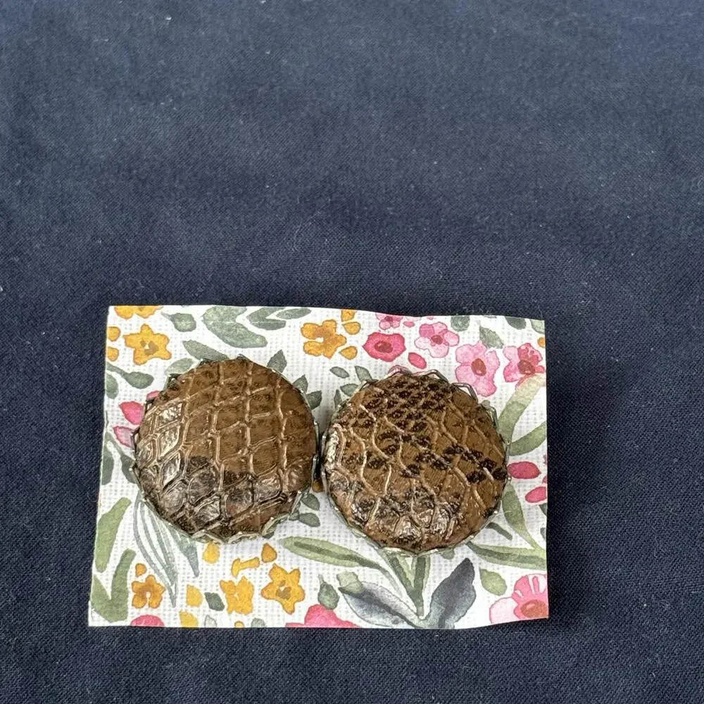 CLIP-ON Vintage Brown Leather Earrings Circular‎ Tortoise